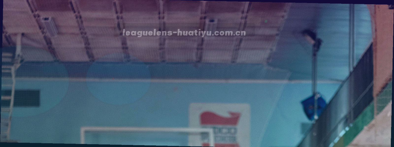横向刻度上分布多个版本节点，节点大小表示影响范围